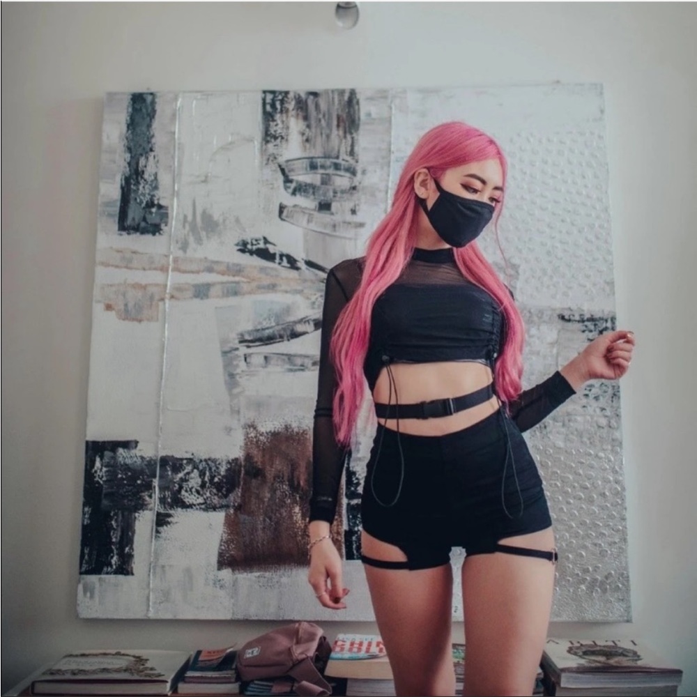 Truffle side strap cutout shorts